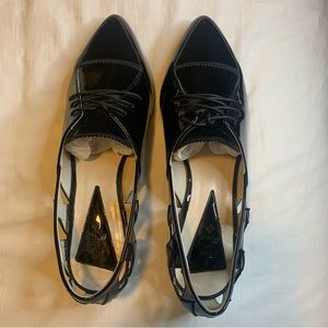 Fleur Et Rosee Womens Black Patent Italian Leather Flats  Size:7.5 Laser Cut Out